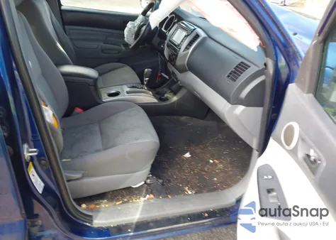 2015 Toyota Tacoma Base V6 из США, поврежденный, VIN 3TMMU4FNXFM079666